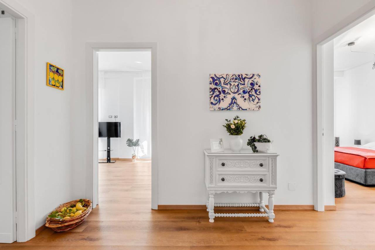Residenza Dei Poeti - Roomy And Modern Flat Palermo Zewnętrze zdjęcie