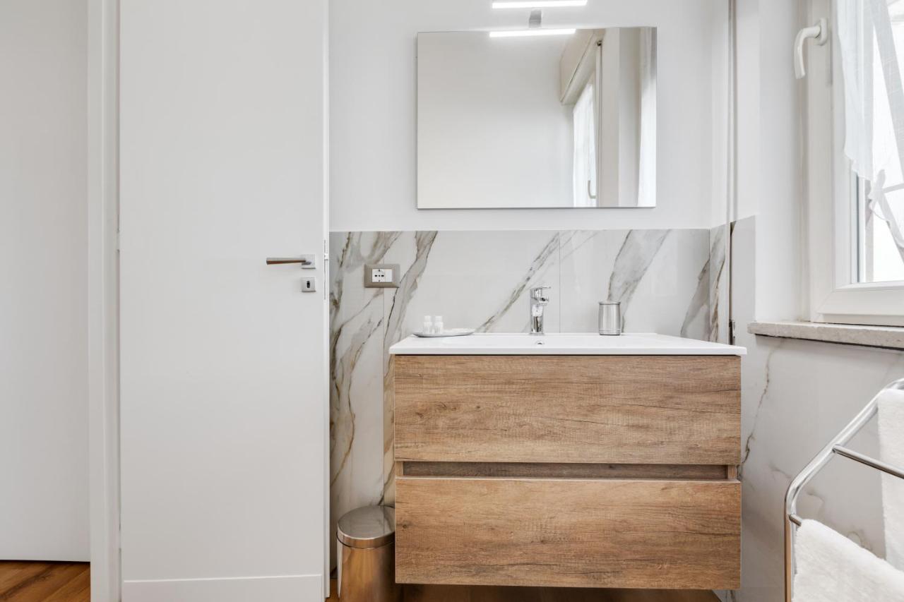 Residenza Dei Poeti - Roomy And Modern Flat Palermo Zewnętrze zdjęcie